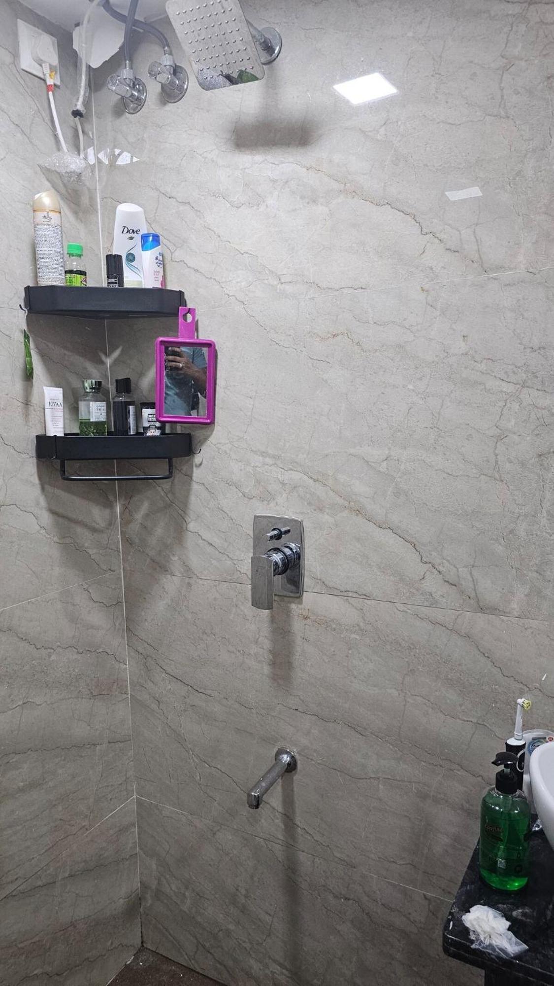 Fully Furnished Flat Bombaj